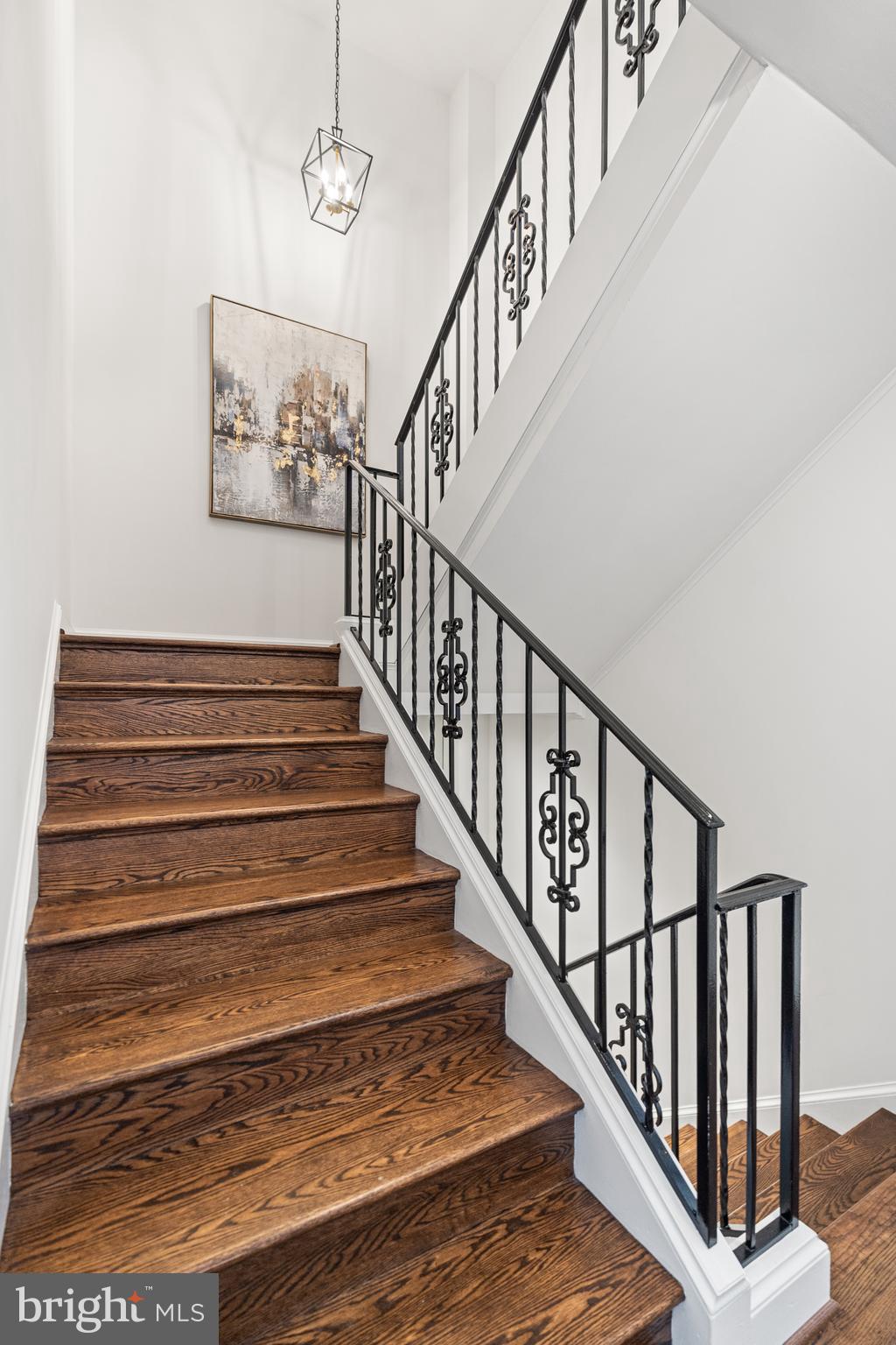 704 Belgrove Rd