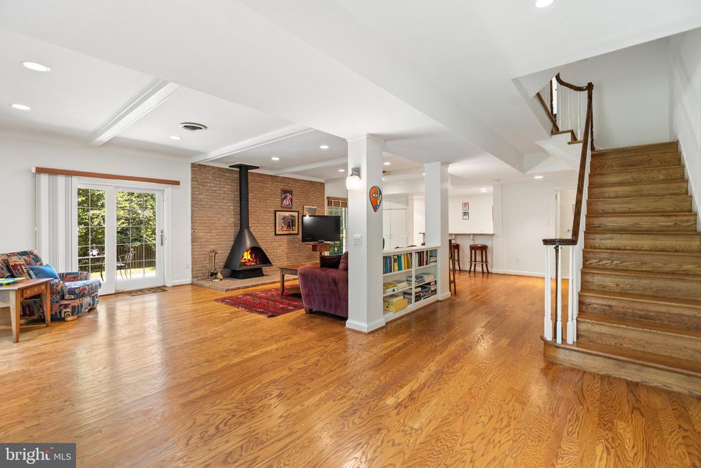702 Blueberry Hill Rd