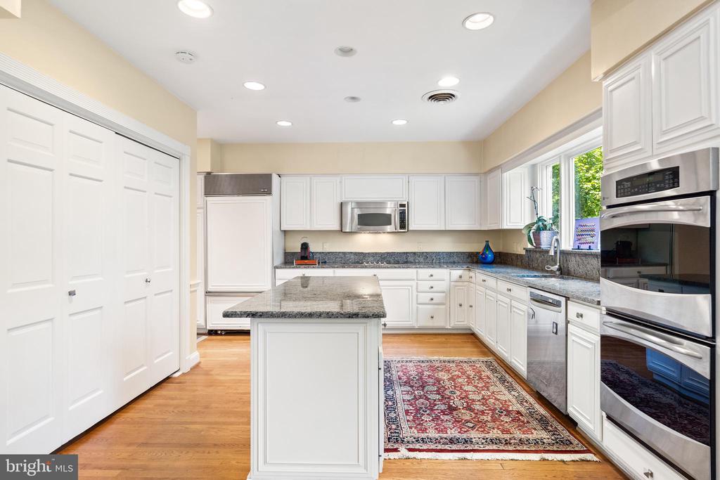 702 Blueberry Hill Rd