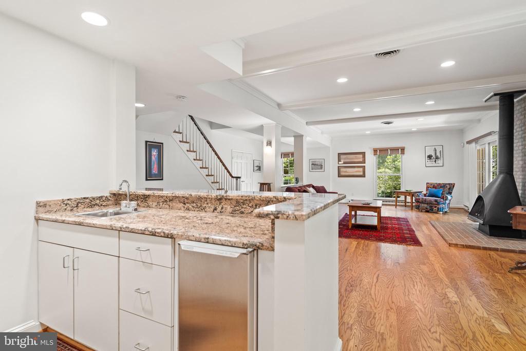 702 Blueberry Hill Rd