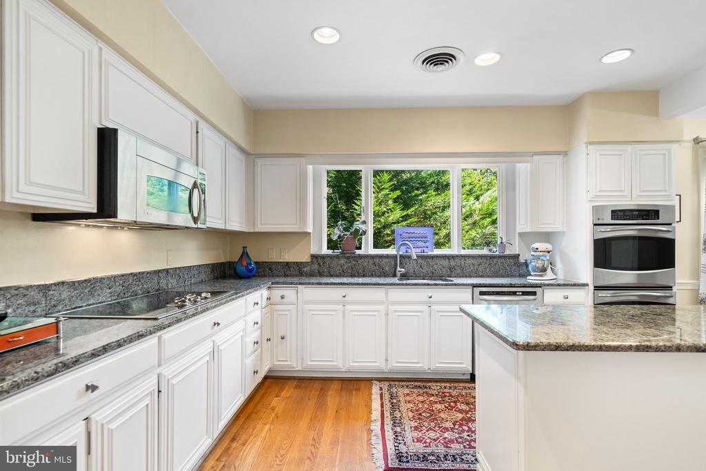 702 Blueberry Hill Rd