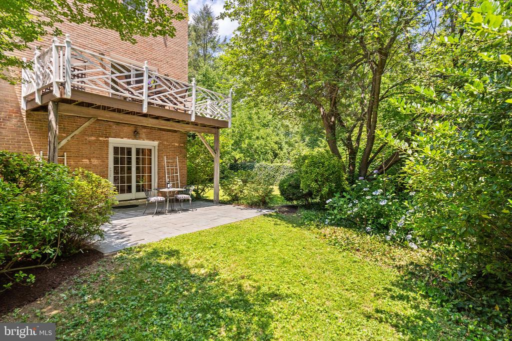 702 Blueberry Hill Rd
