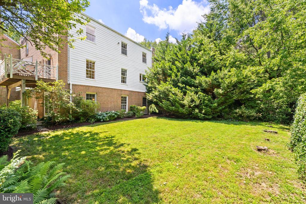 702 Blueberry Hill Rd