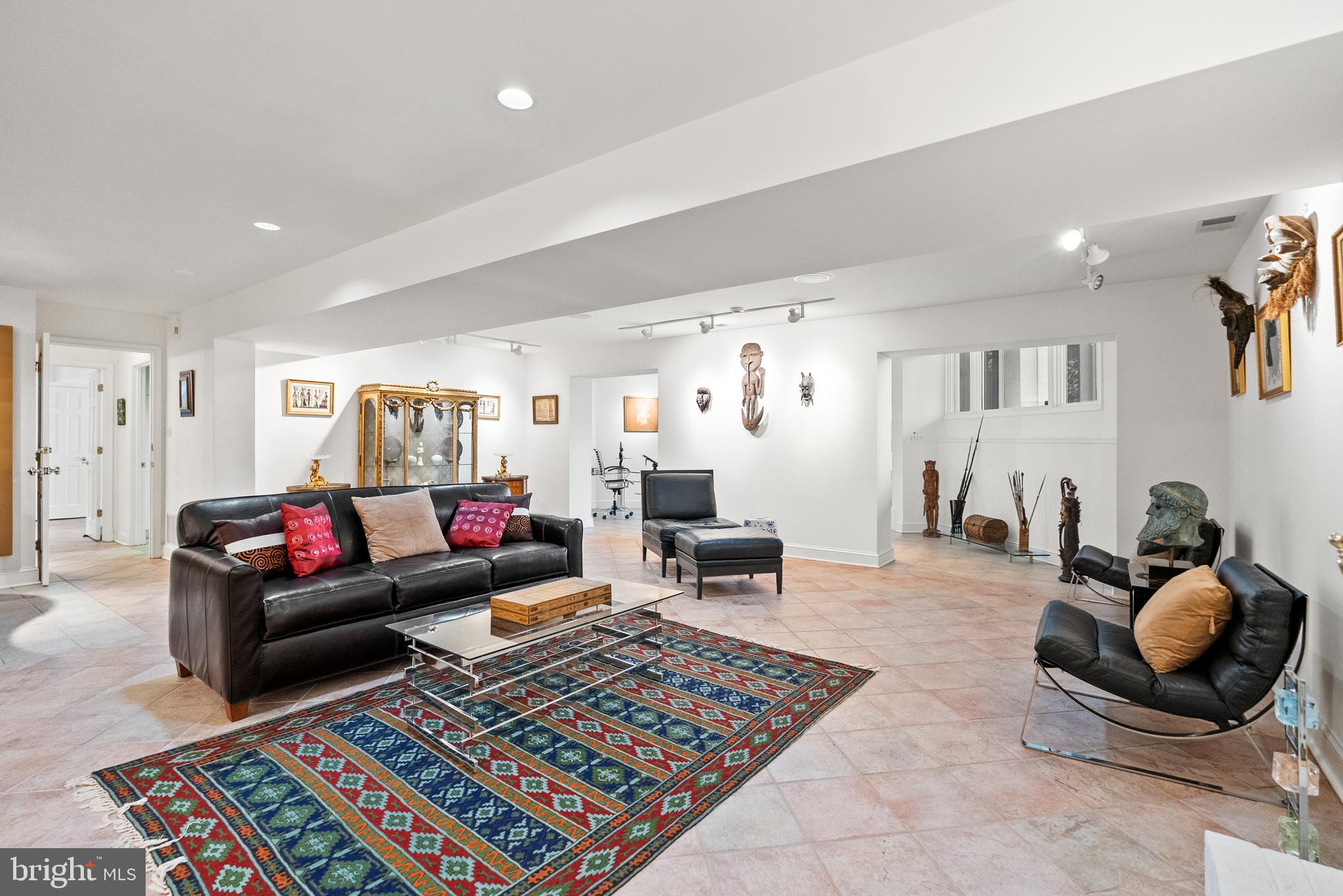 6106 BEACHWAY DRIVE
