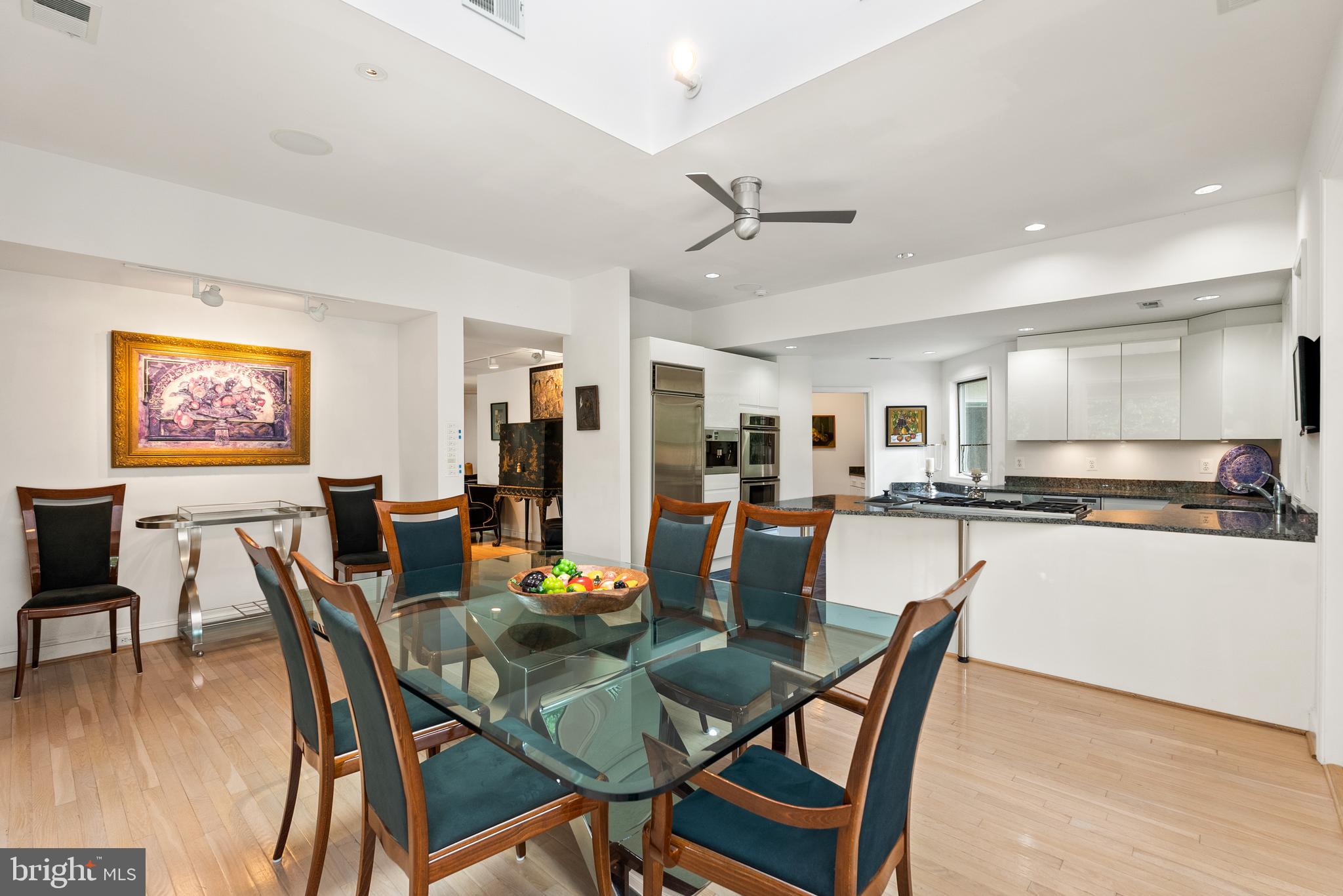 6106 BEACHWAY DRIVE