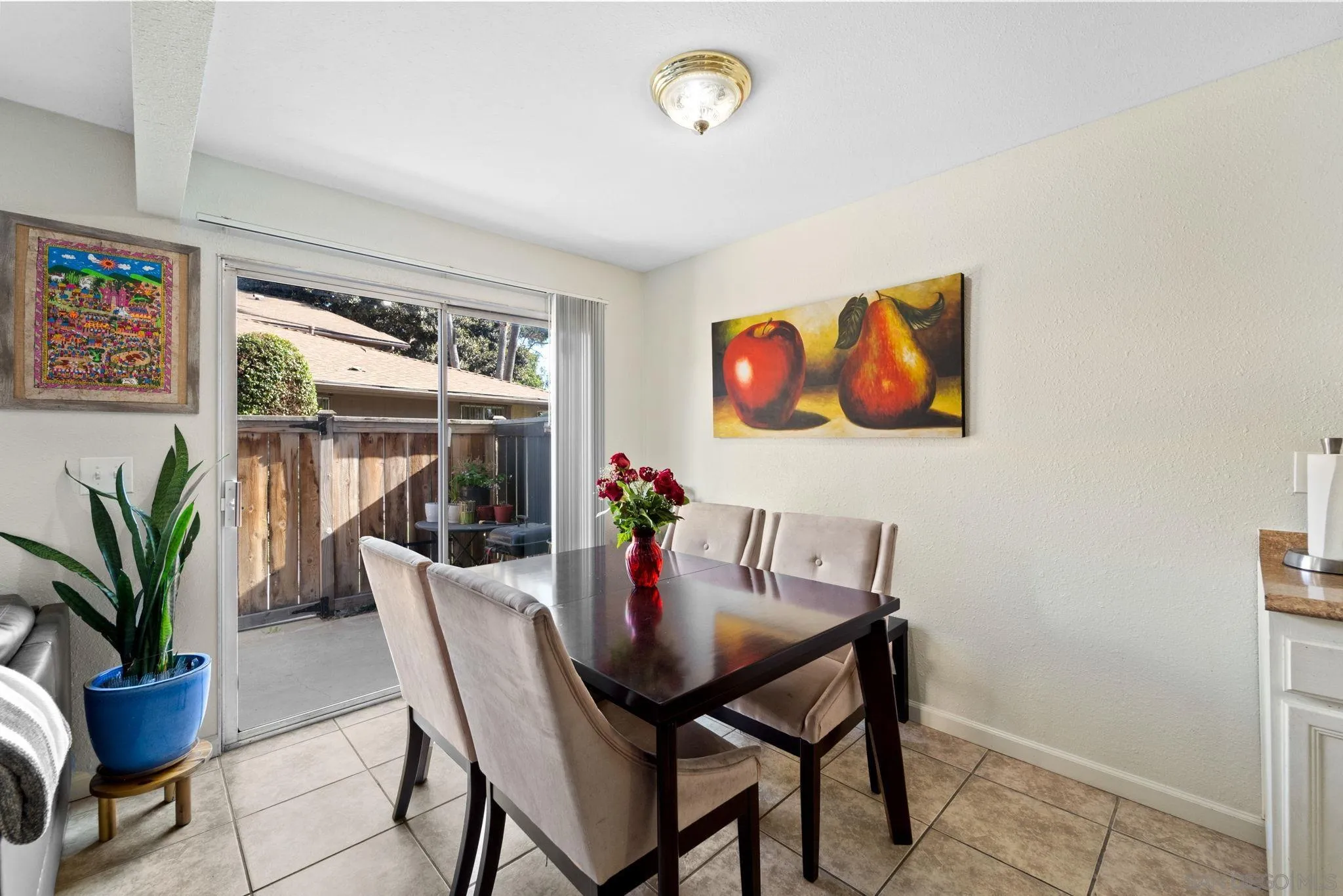 1322 W San Ysidro Blvd Unit B