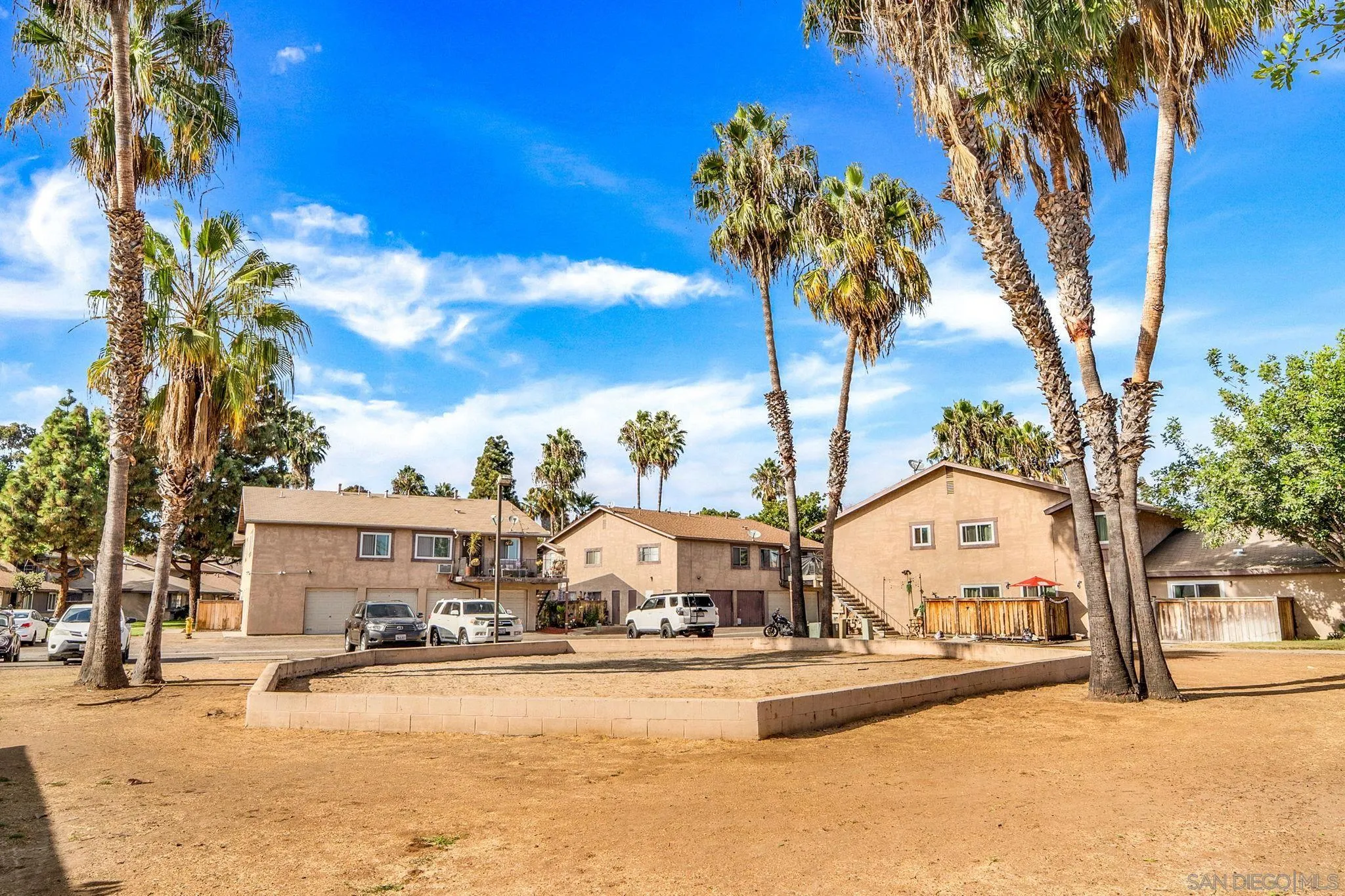 1322 W San Ysidro Blvd Unit B