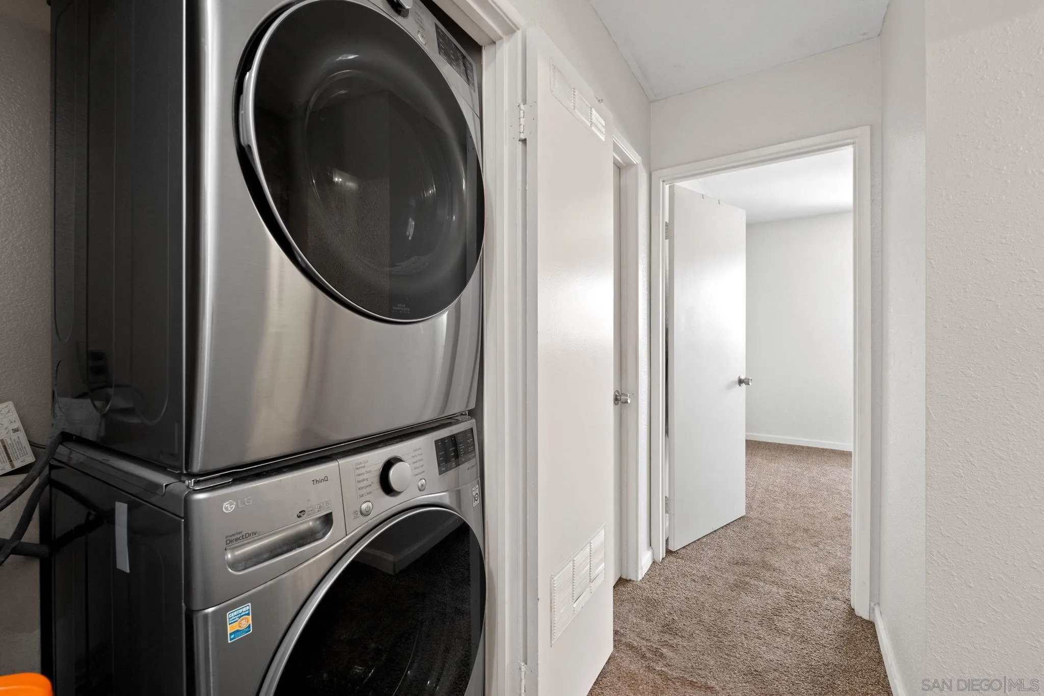 1322 W San Ysidro Blvd Unit B