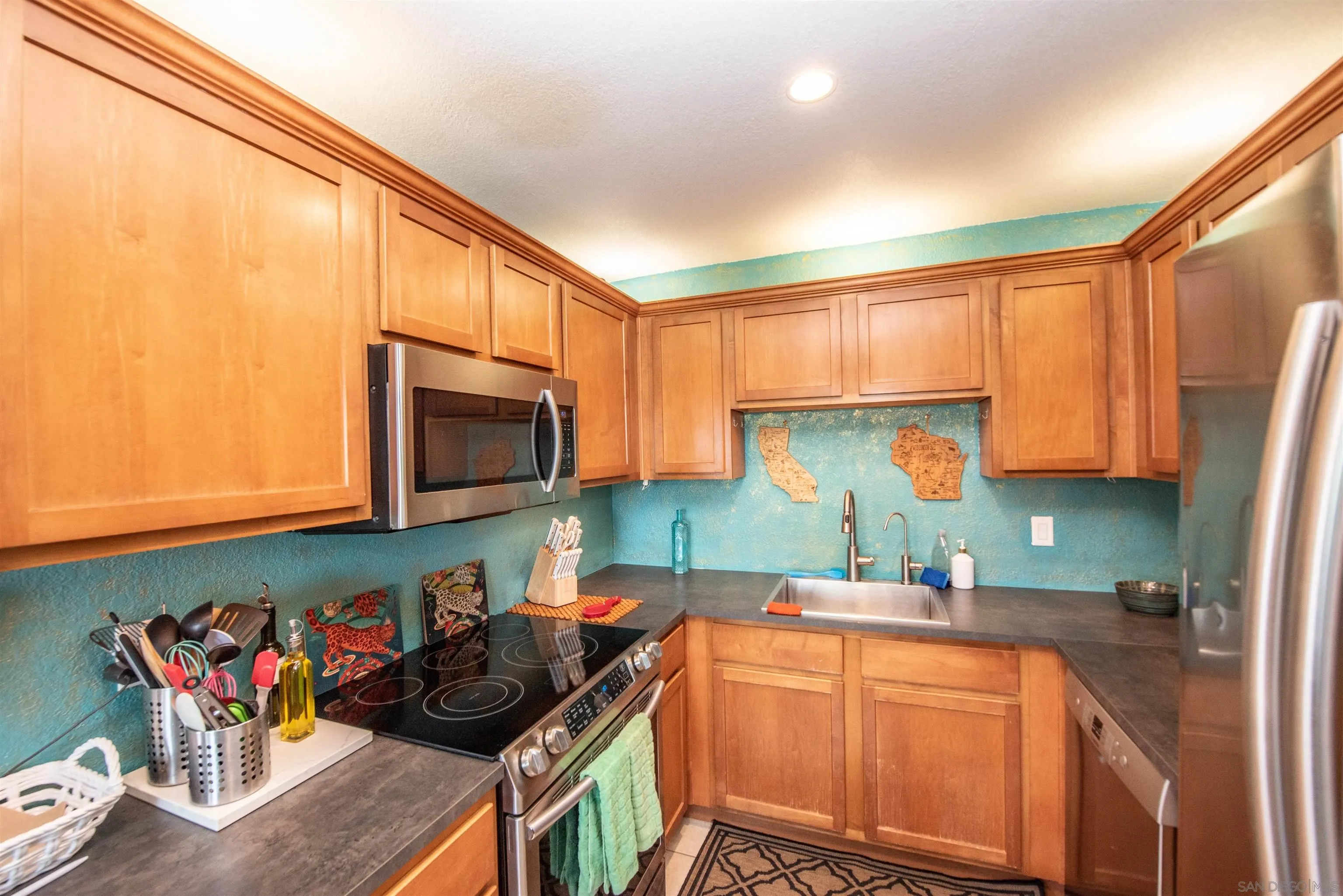 3295 Ocean View Blvd Unit 30