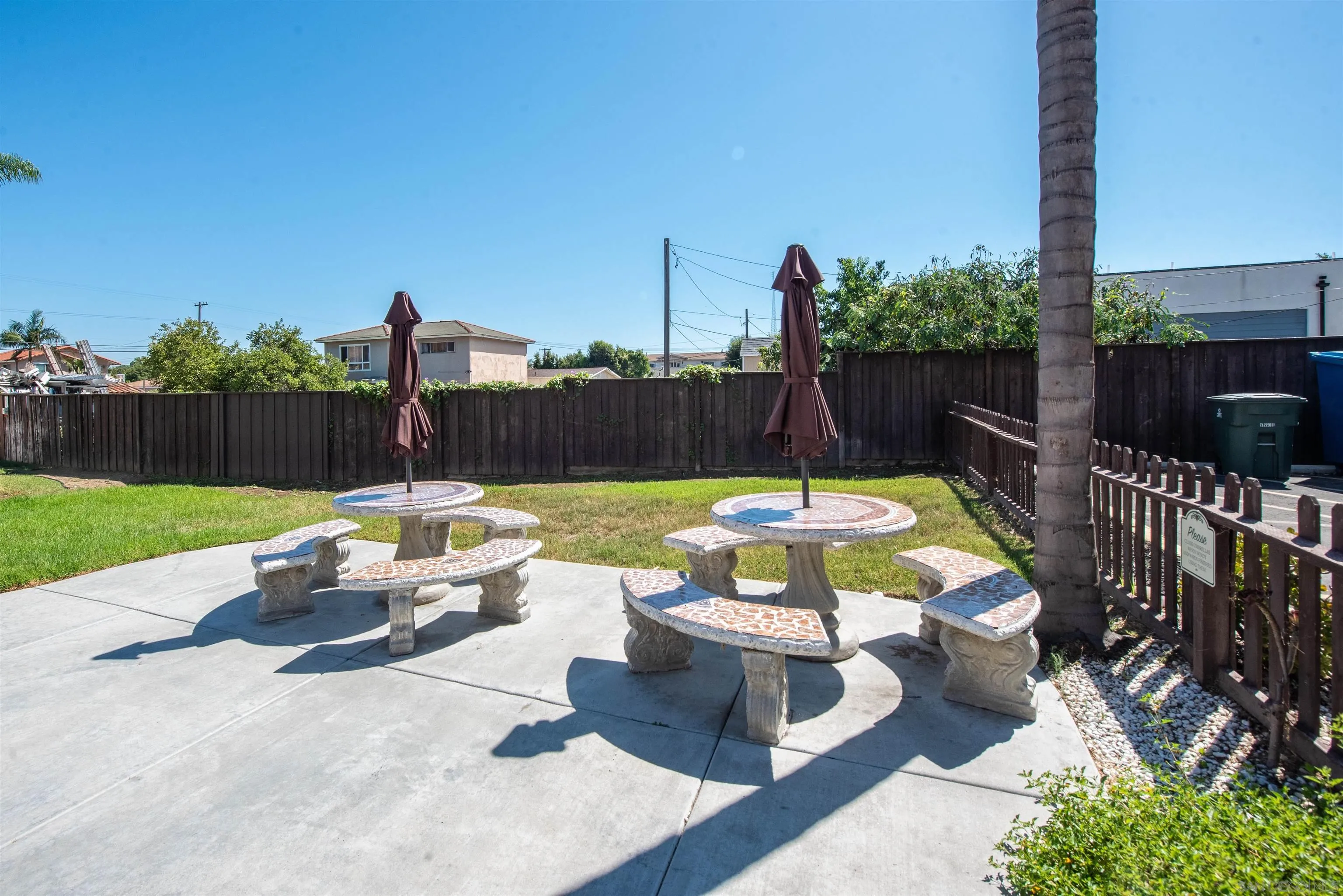 3295 Ocean View Blvd Unit 30