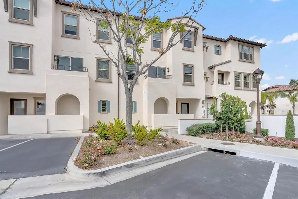 2180 Birch Rd Unit 119