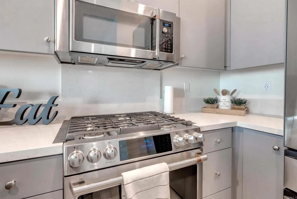 2180 Birch Rd Unit 119