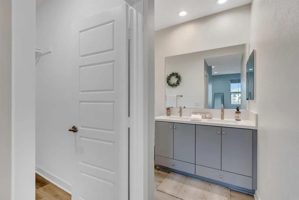 2180 Birch Rd Unit 119