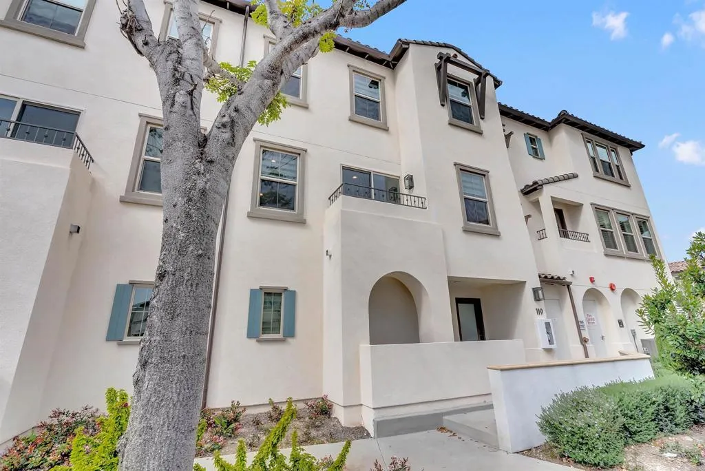 2180 Birch Rd Unit 119