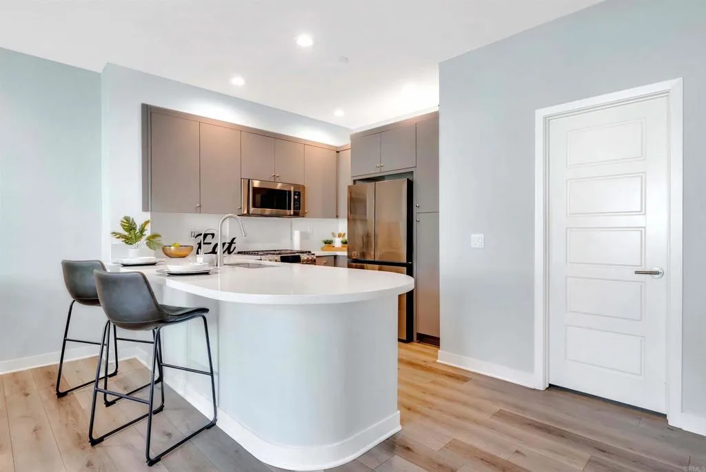 2180 Birch Rd Unit 119