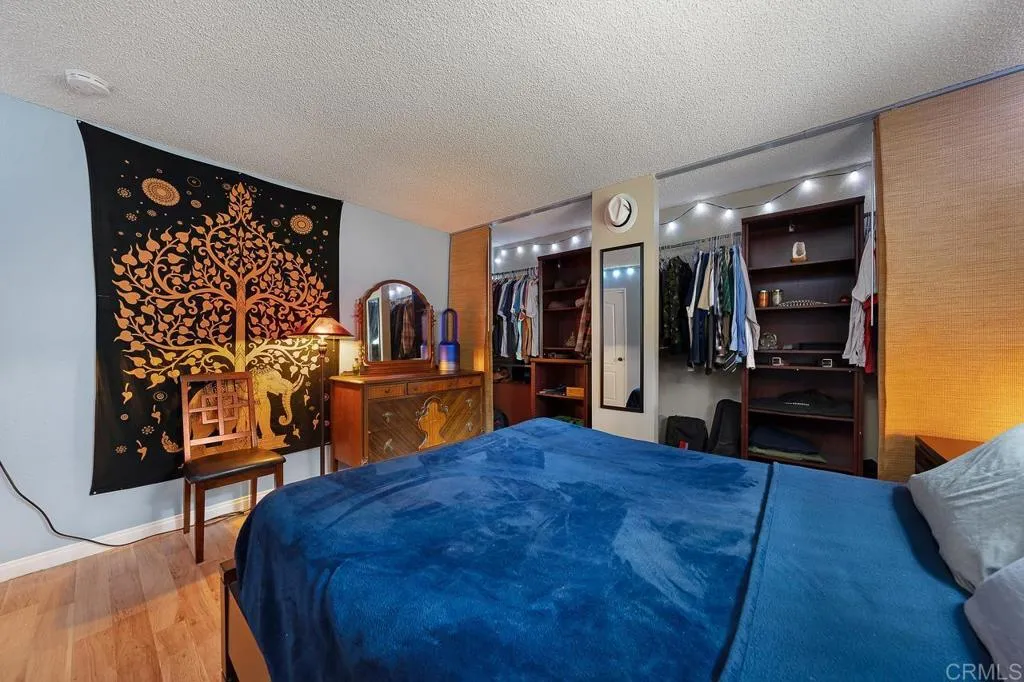 3557 Kenora Dr. Unit 15