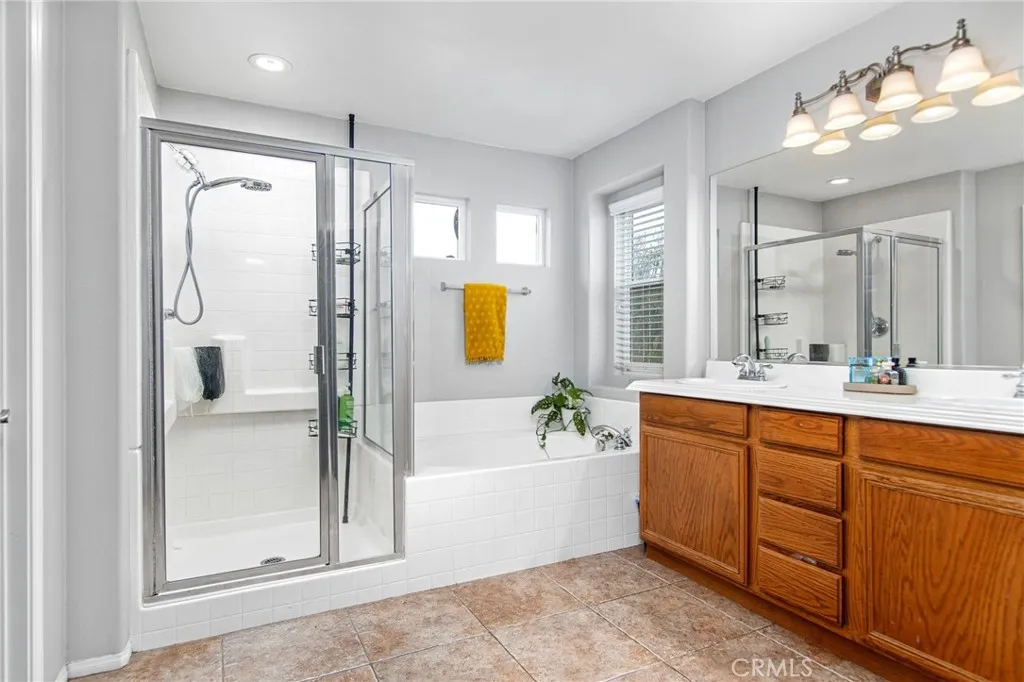 33496 Cedar Creek