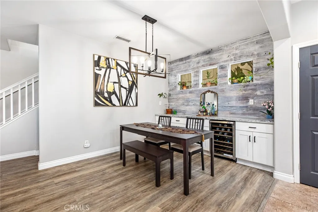 33496 Cedar Creek