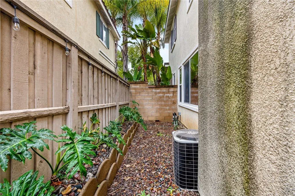 33496 Cedar Creek