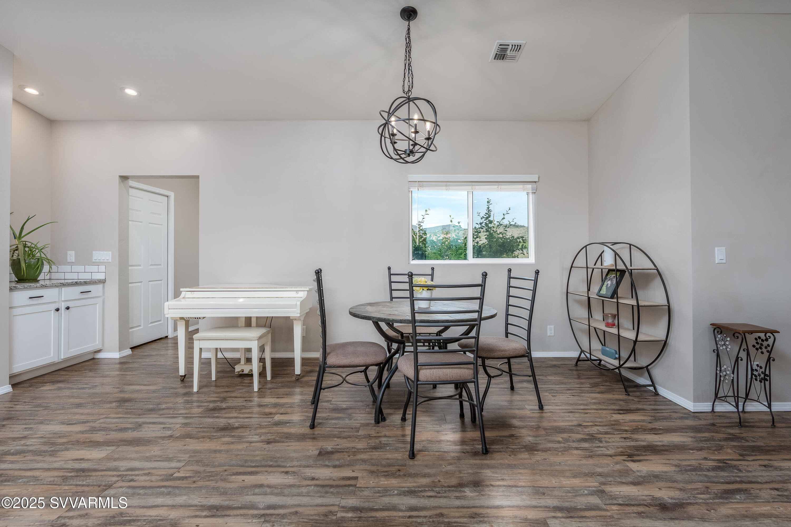 955 W Copperhead Rd