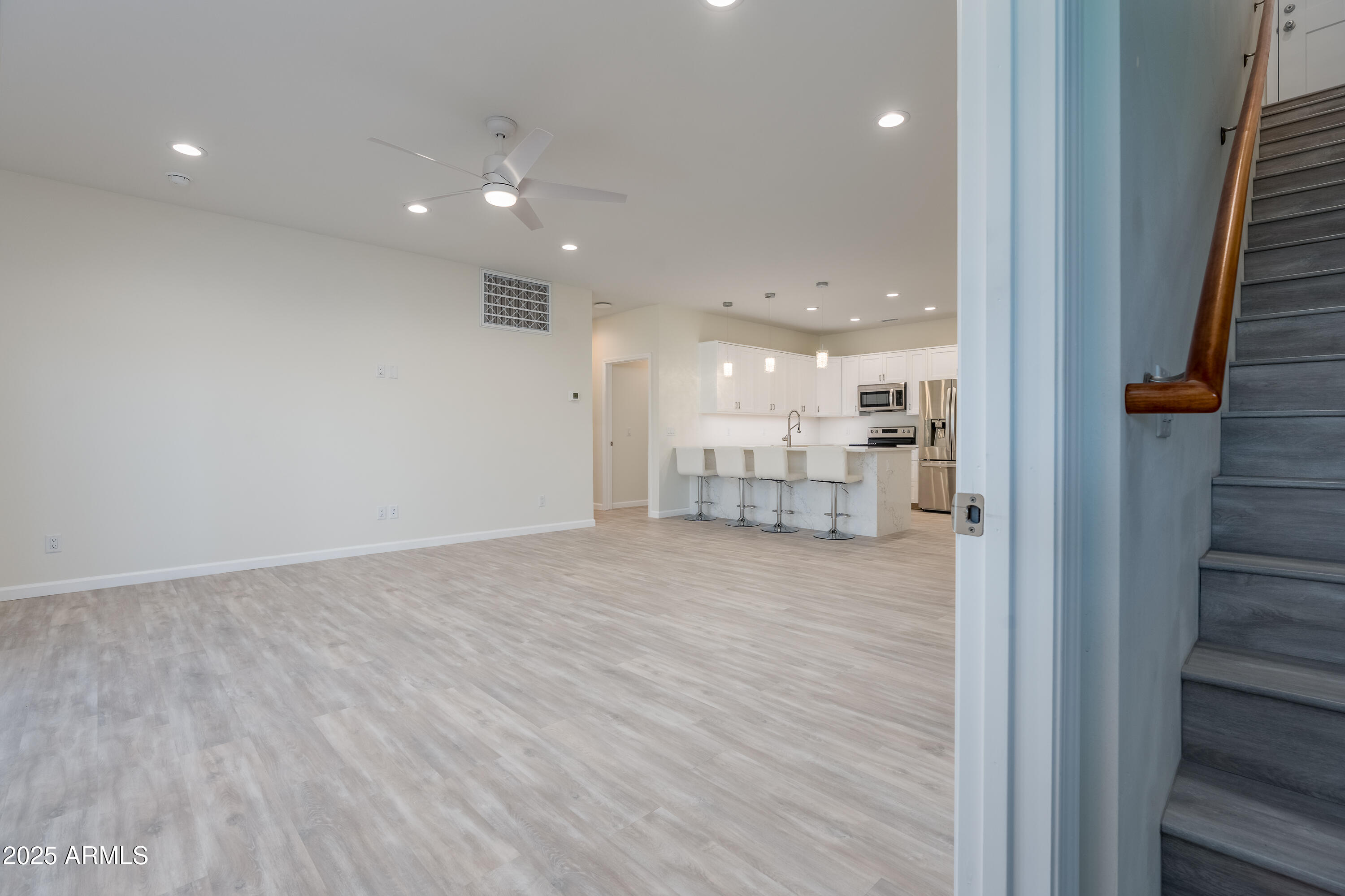 1405 E BOW MAKER Trail