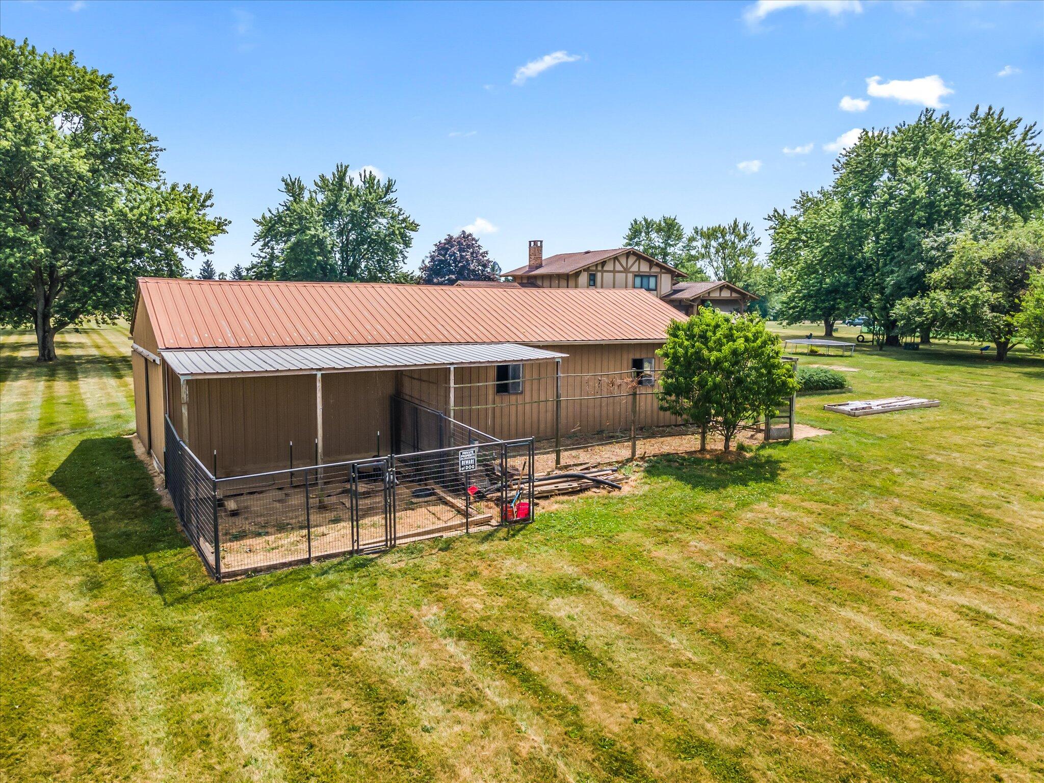 914 W Hyde Road