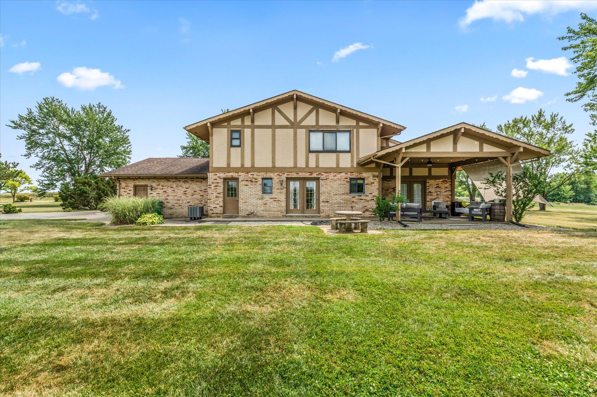 914 W Hyde Road