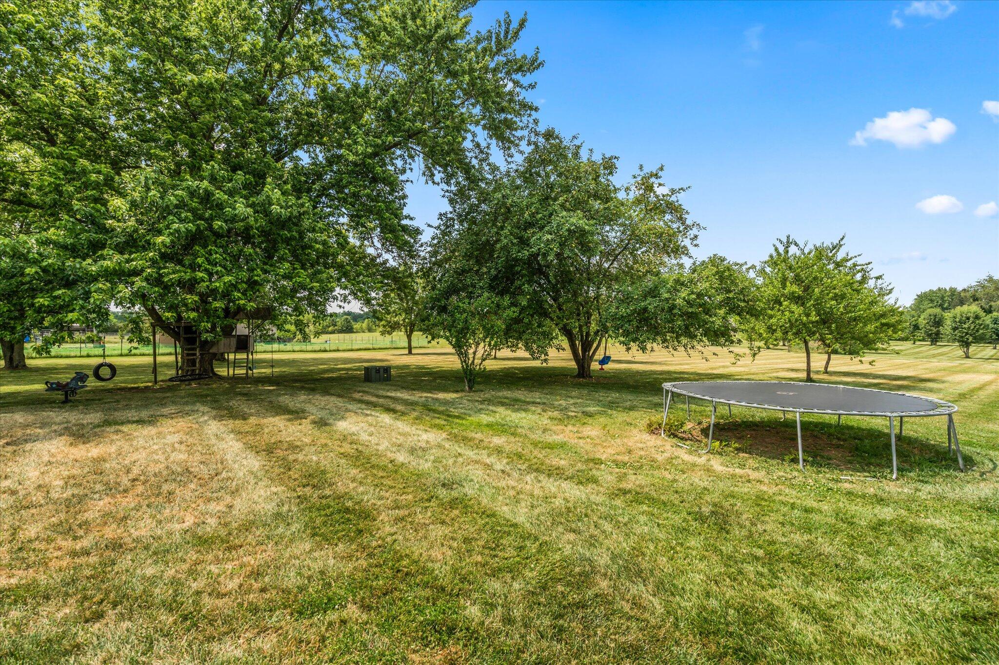 914 W Hyde Road