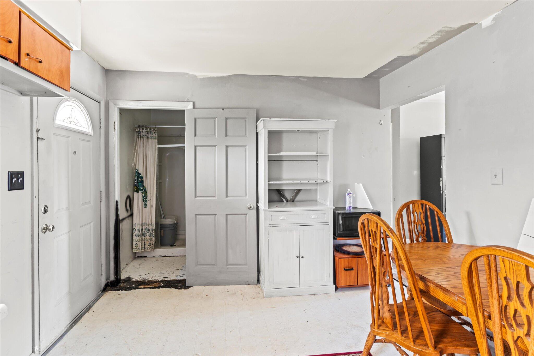 398 N section Street