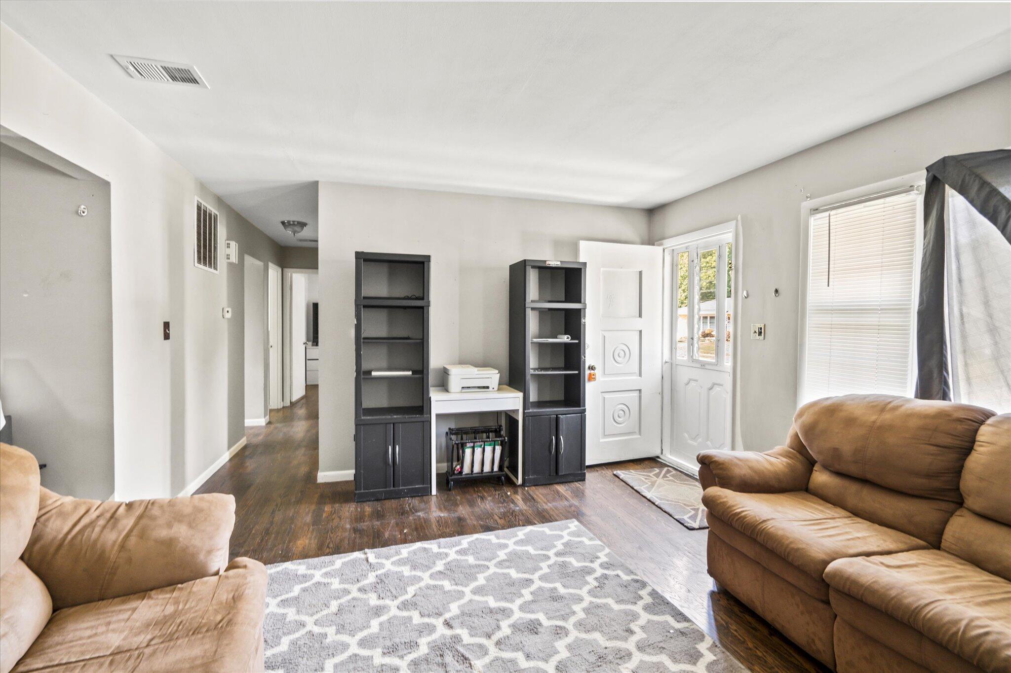 398 N section Street