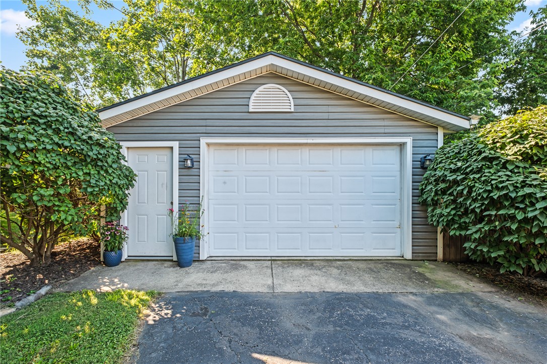 338 E Cottage Avenue