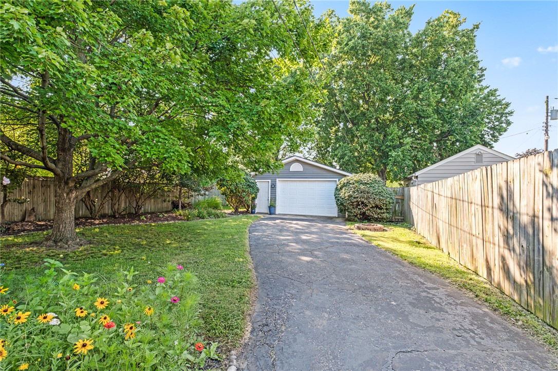 338 E Cottage Avenue