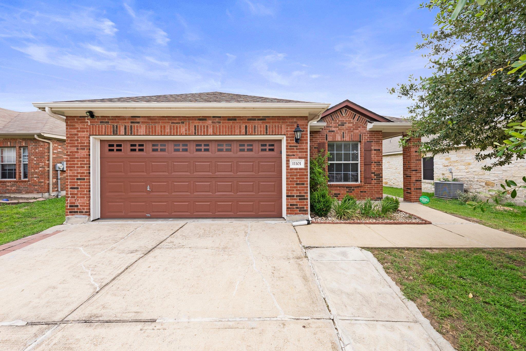 11101 Liberty Farms DR