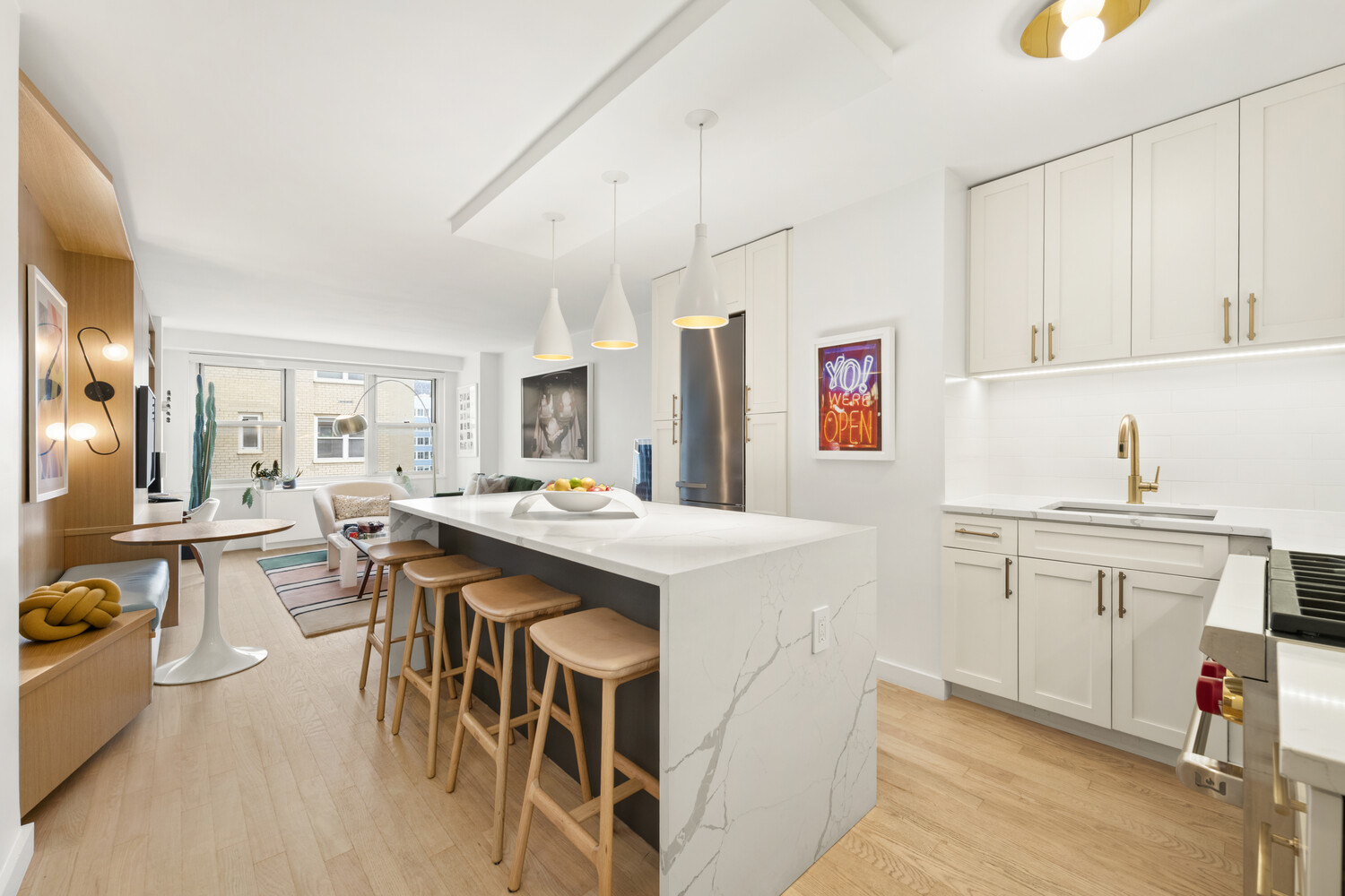 305 E 24TH Street 12N