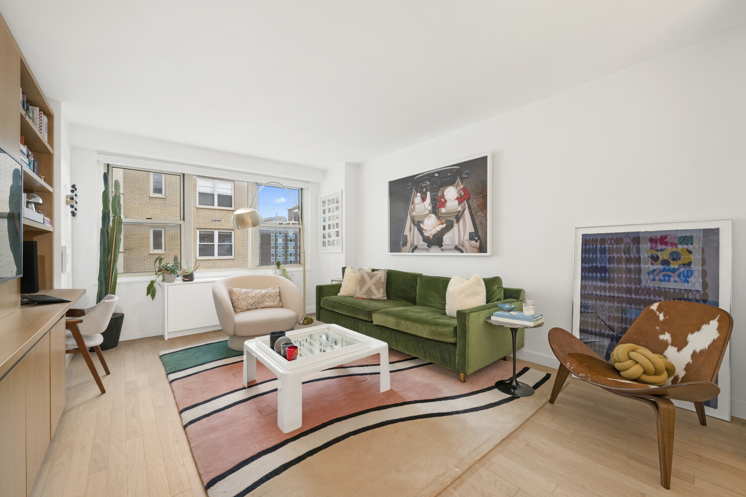 305 E 24TH Street 12N
