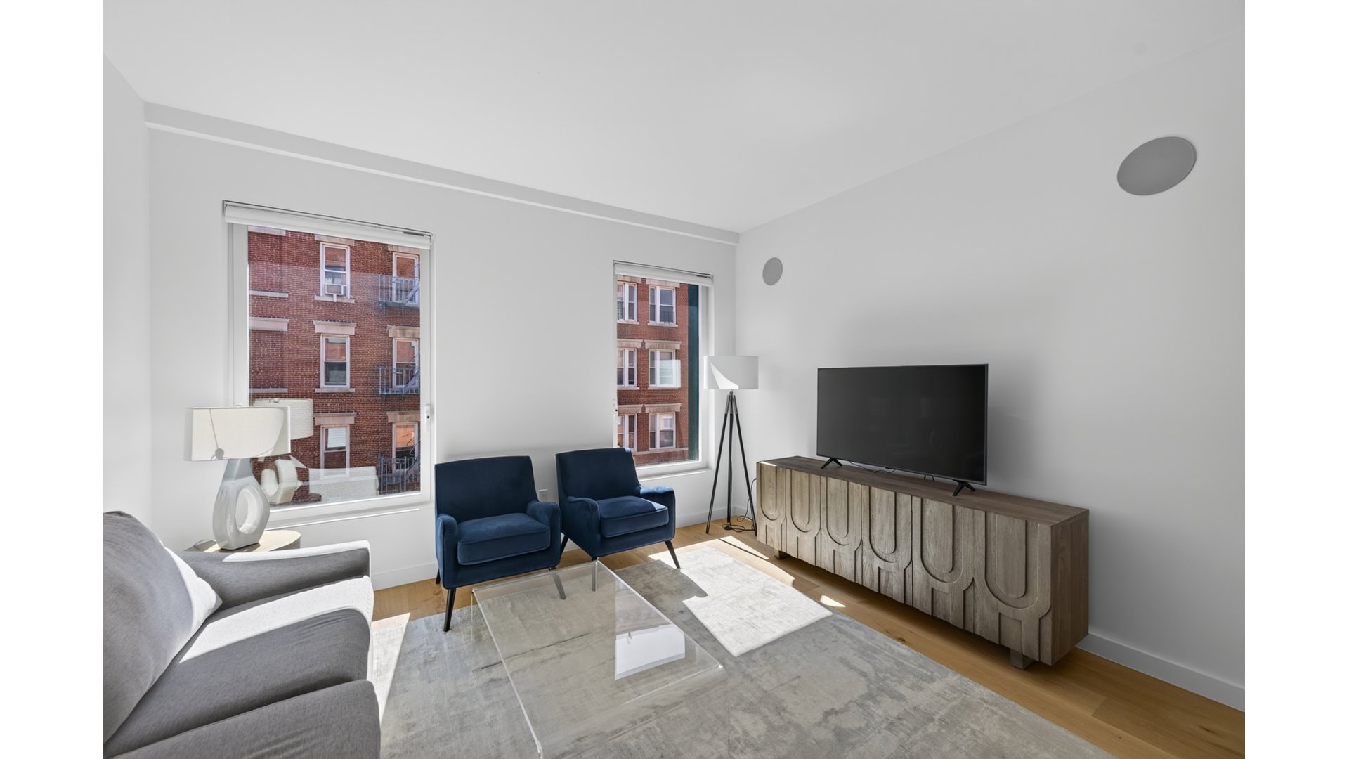 185 GRAND Street 4C