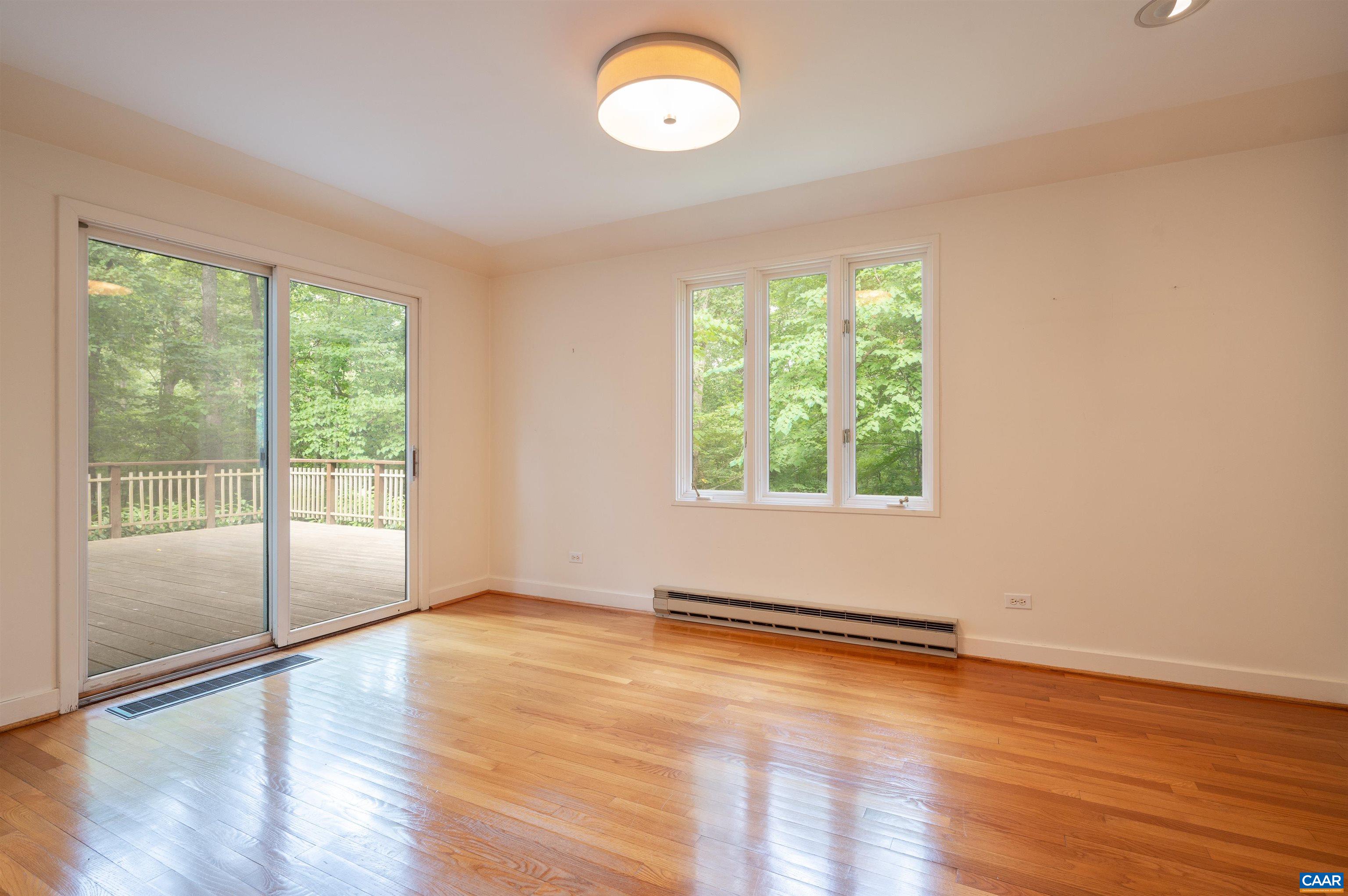 1220 BUCK MOUNTAIN RD