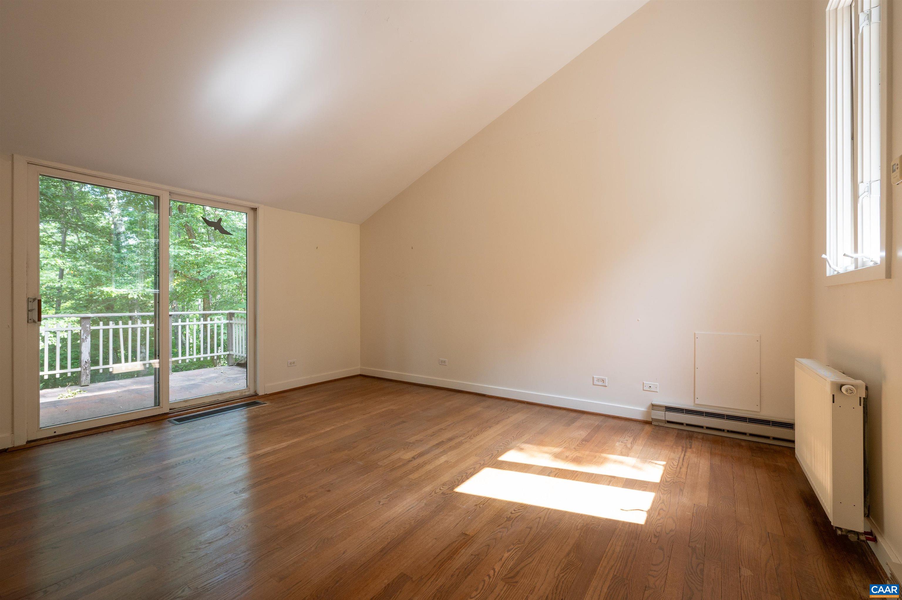 1220 BUCK MOUNTAIN RD