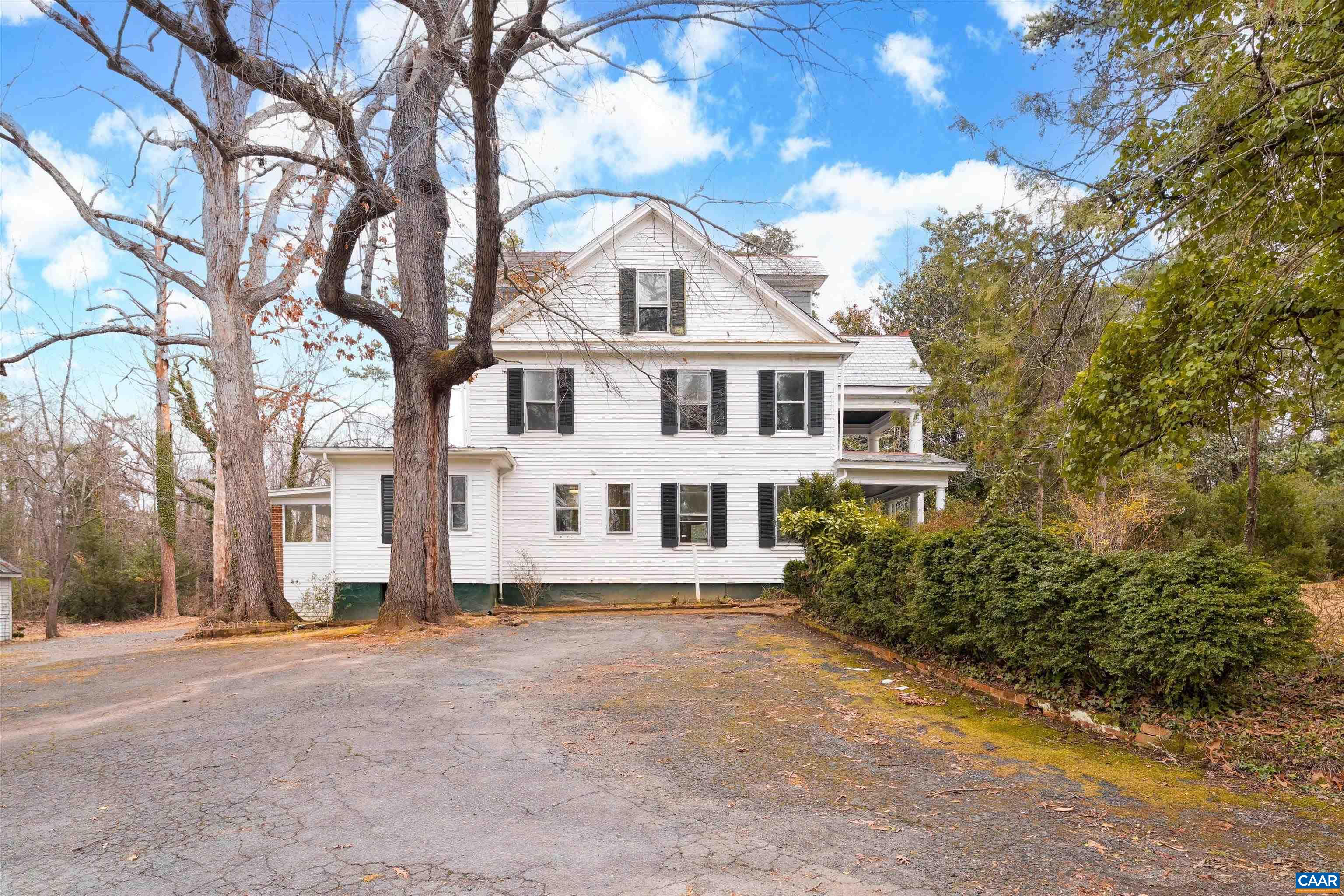 278 JAMES RIVER RD