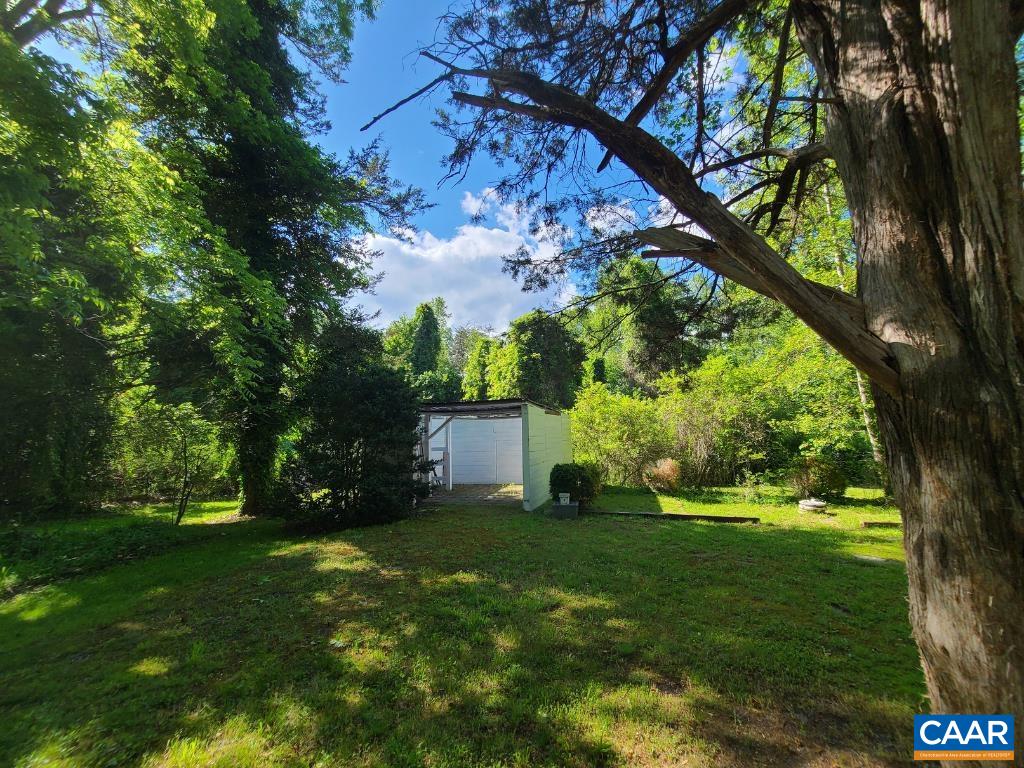 278 JAMES RIVER RD