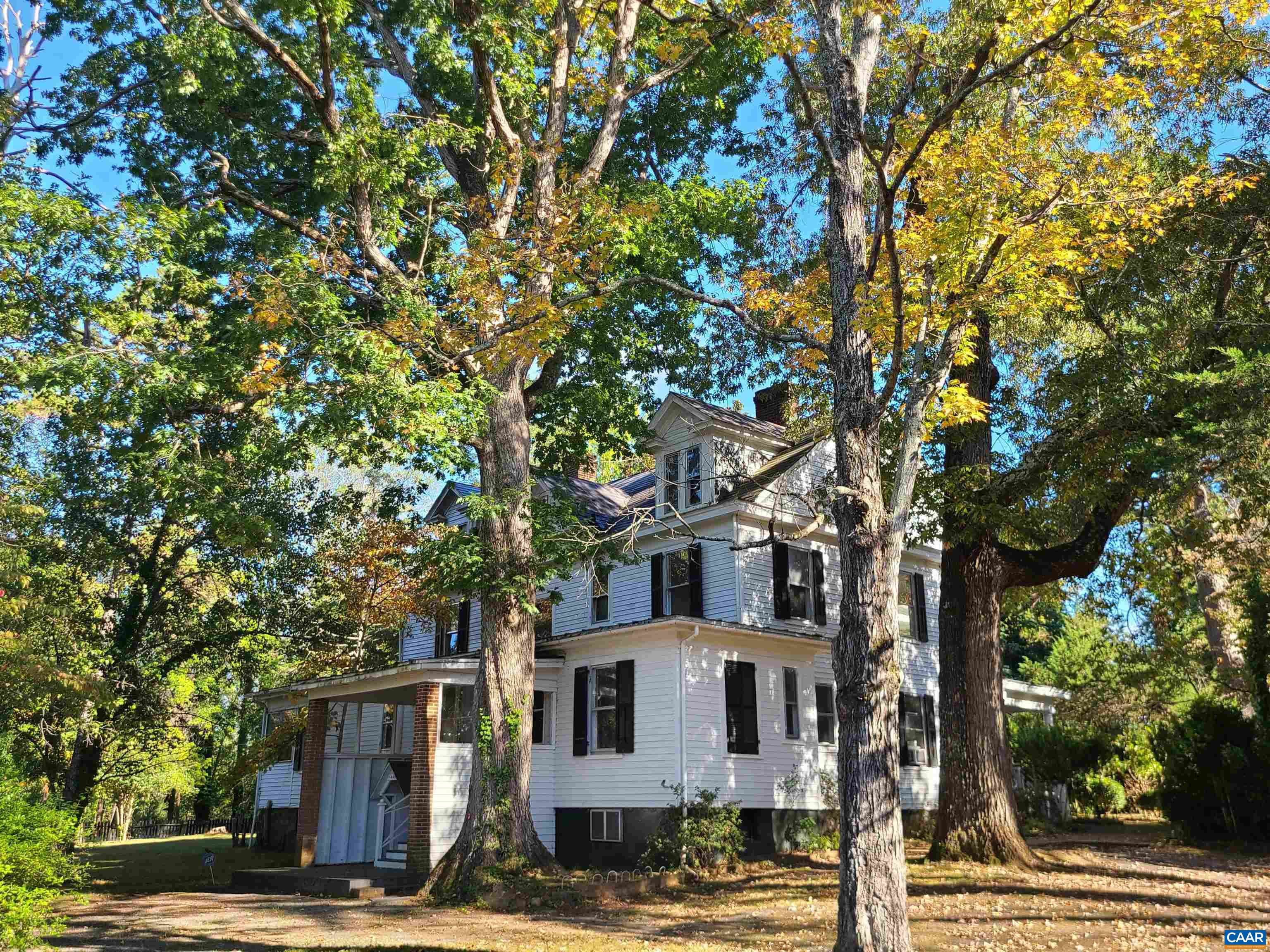 278 JAMES RIVER RD