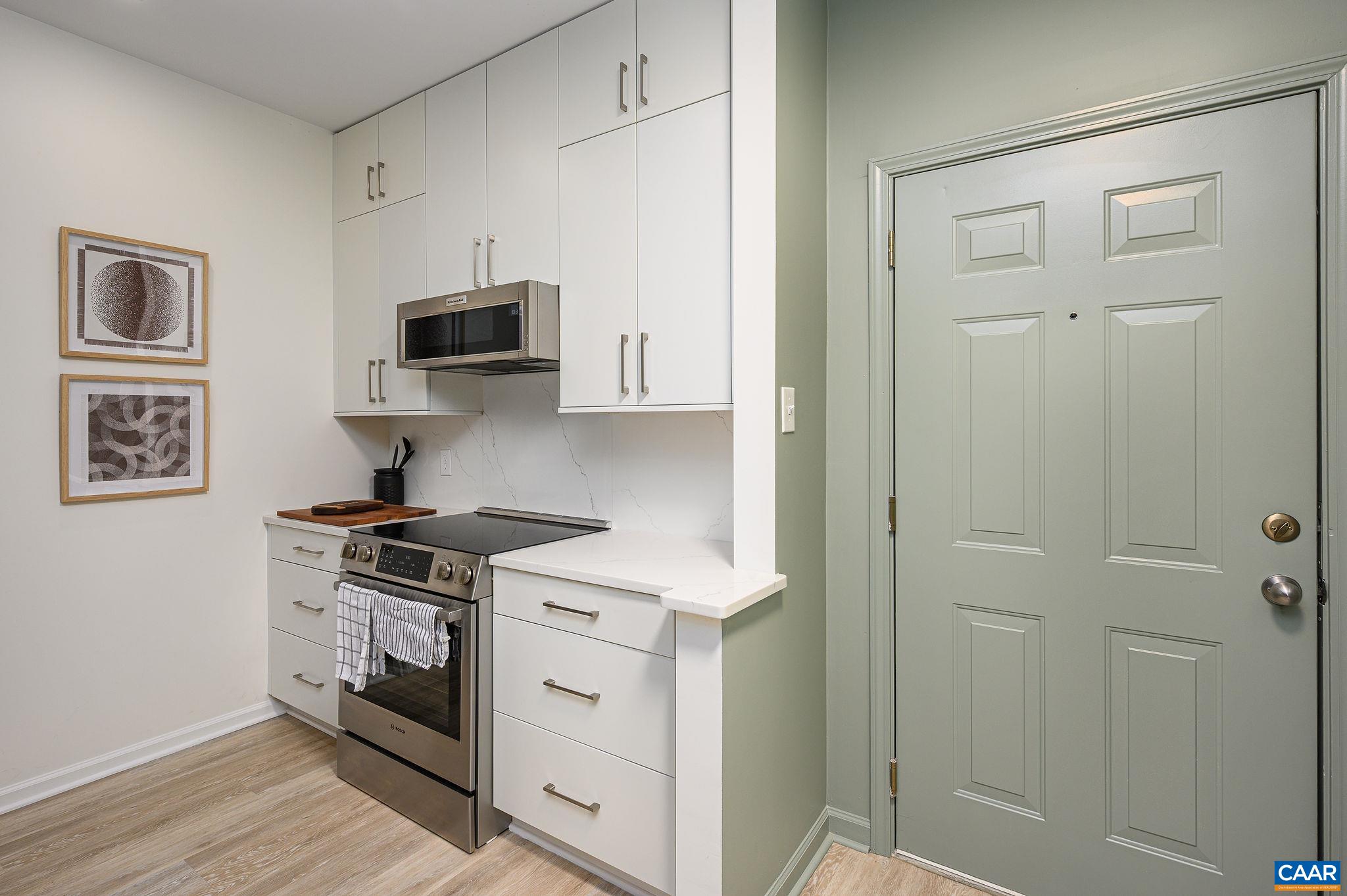 770 WALKER SQ Unit: 3A