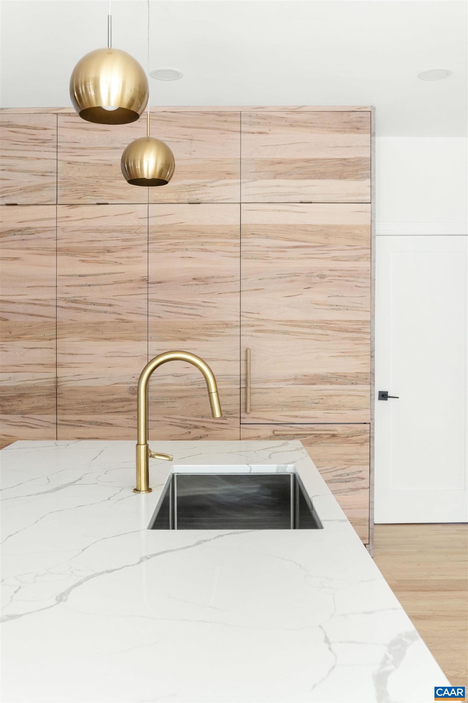 3206 BEAU MONT FARM RD