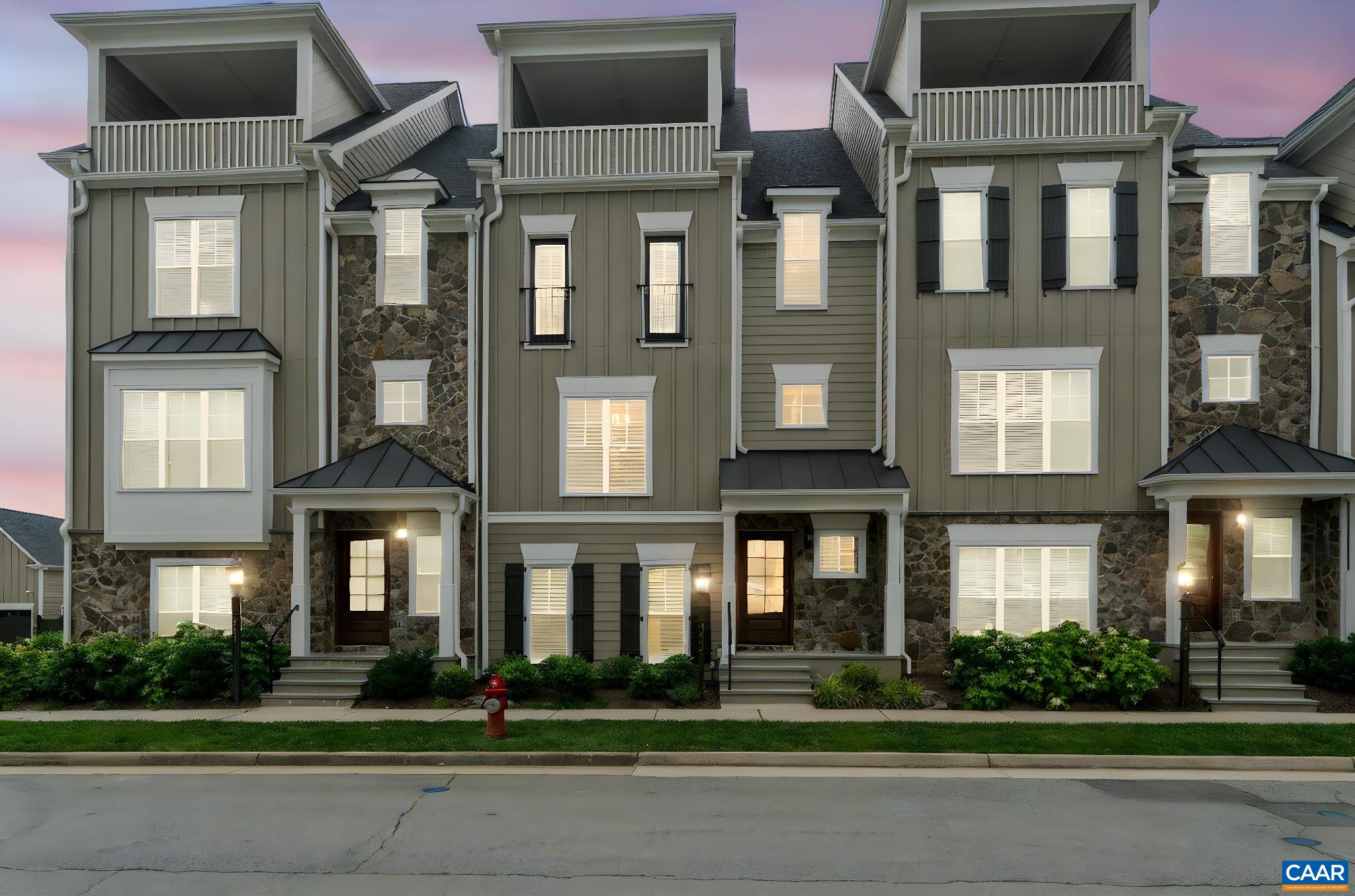 5473 GOLF DR