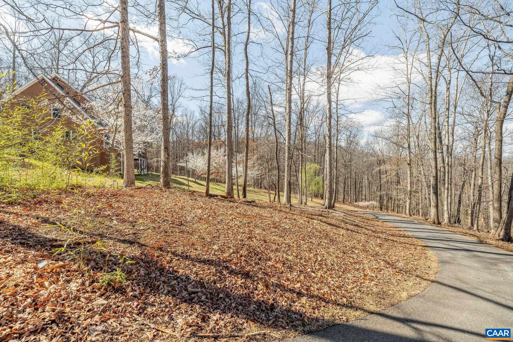 3655 RALEIGH MOUNTAIN TRL