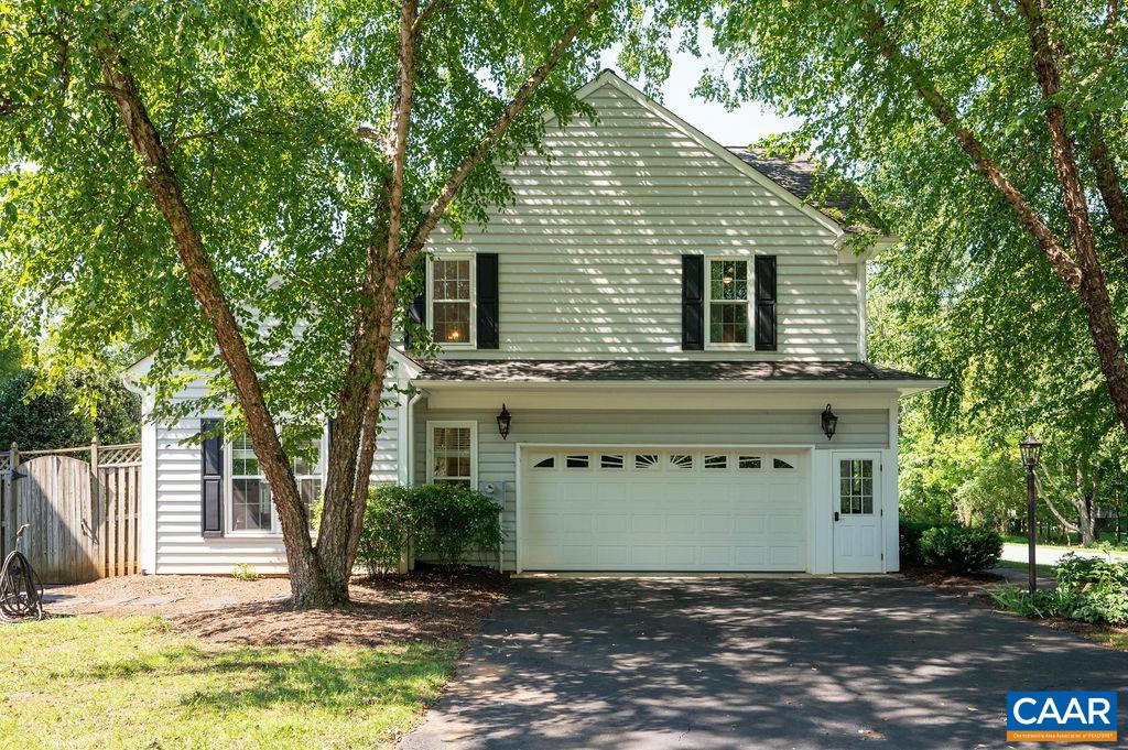 1000 CHARTER OAKS DR