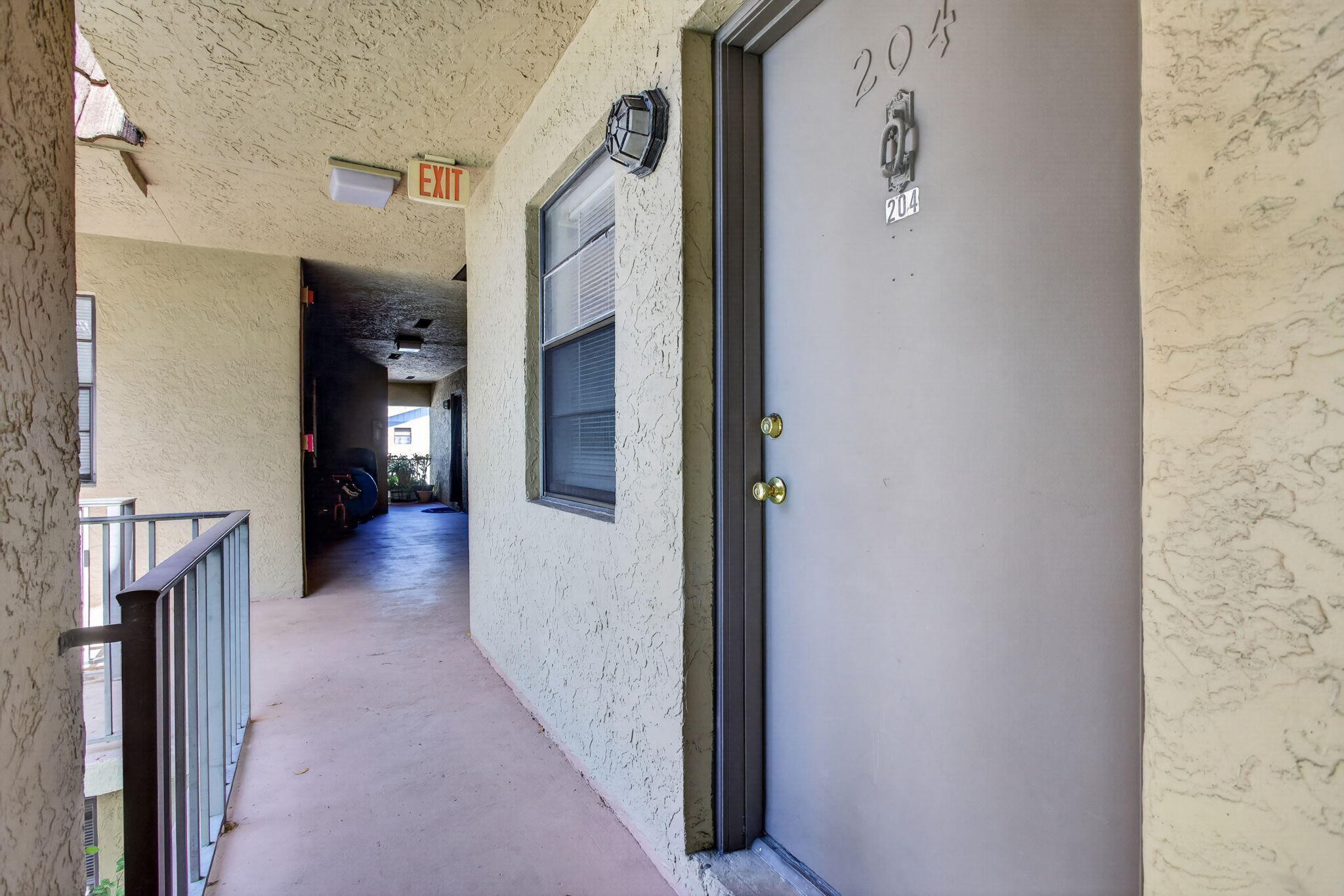 2141 NE 42nd Street 204