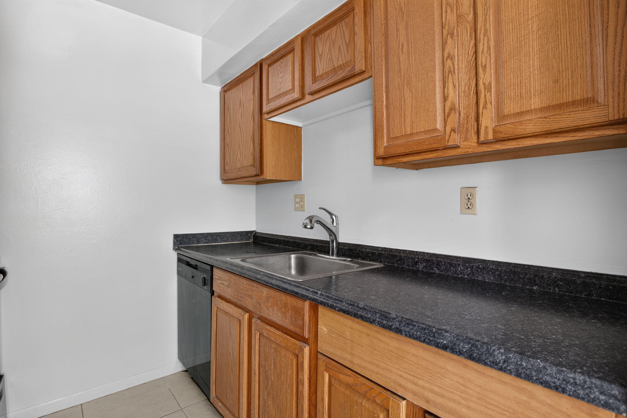 2141 NE 42nd Street 204