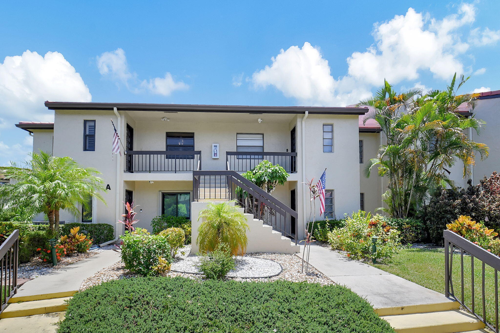 21214 Lago Circle 8b