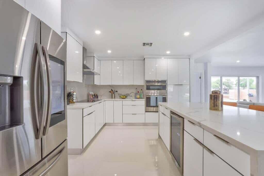 1631 Poinsettia Drive